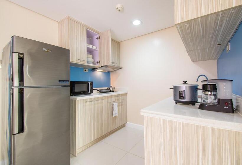 豪华套房, Alicia Apartelle