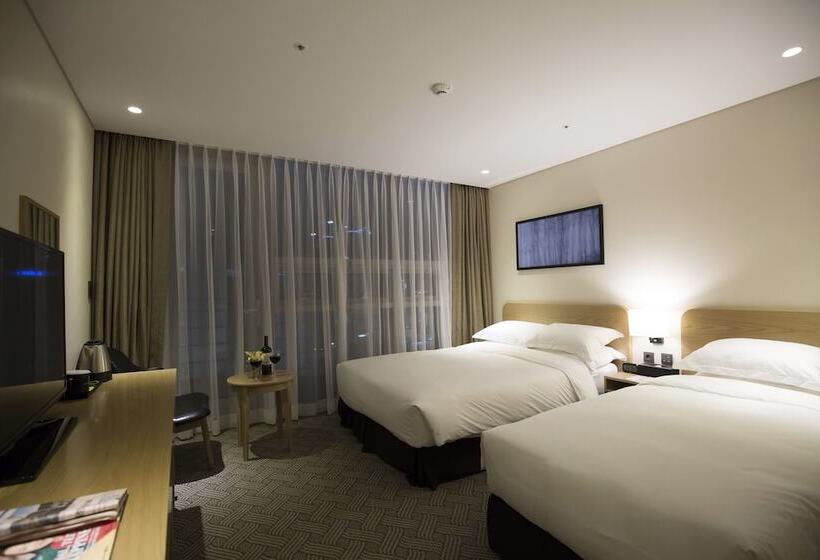 Standard Room City View, Best Western Haeundae