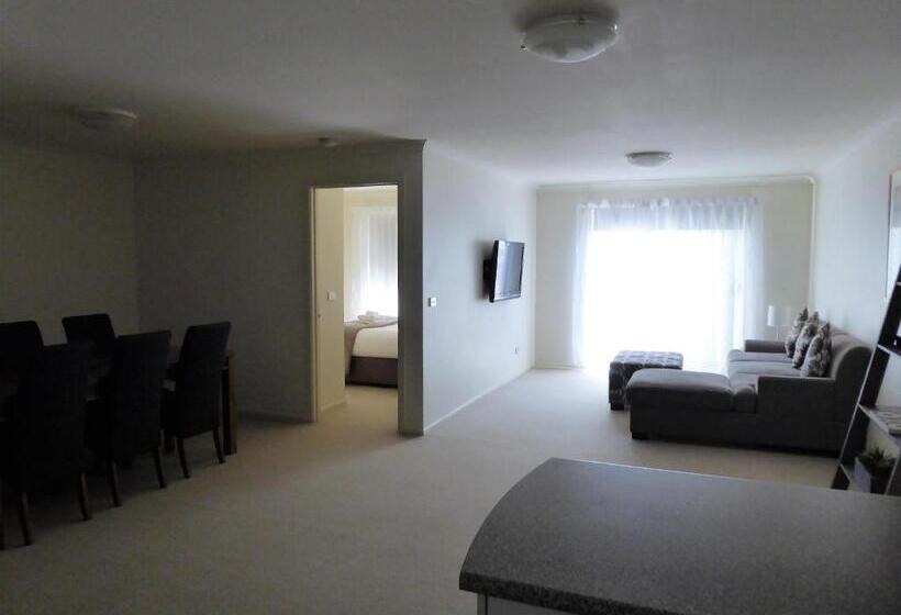 Апартаменты 1 Спальня, Lifestyle Apartments At Ferntree