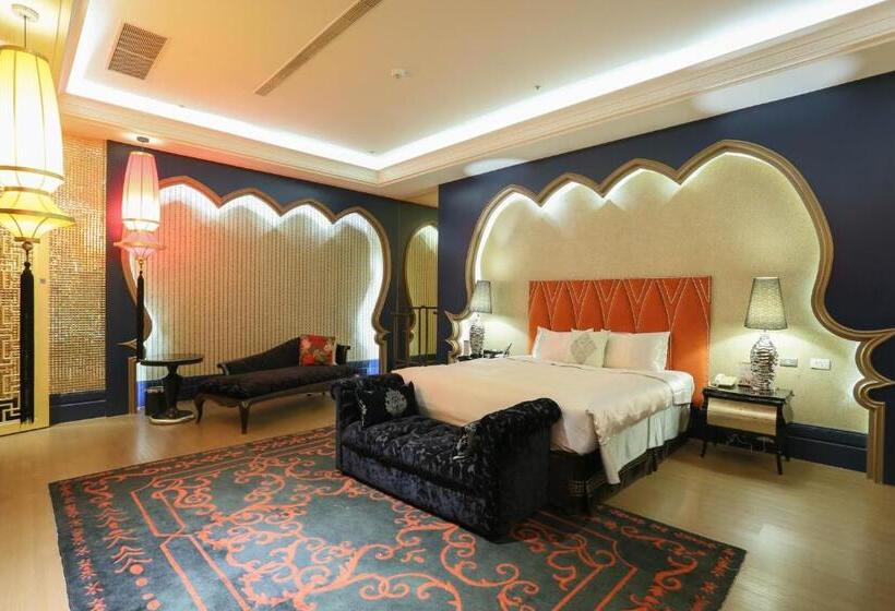 سوییت سوپریور, Mulan Motel Taipei