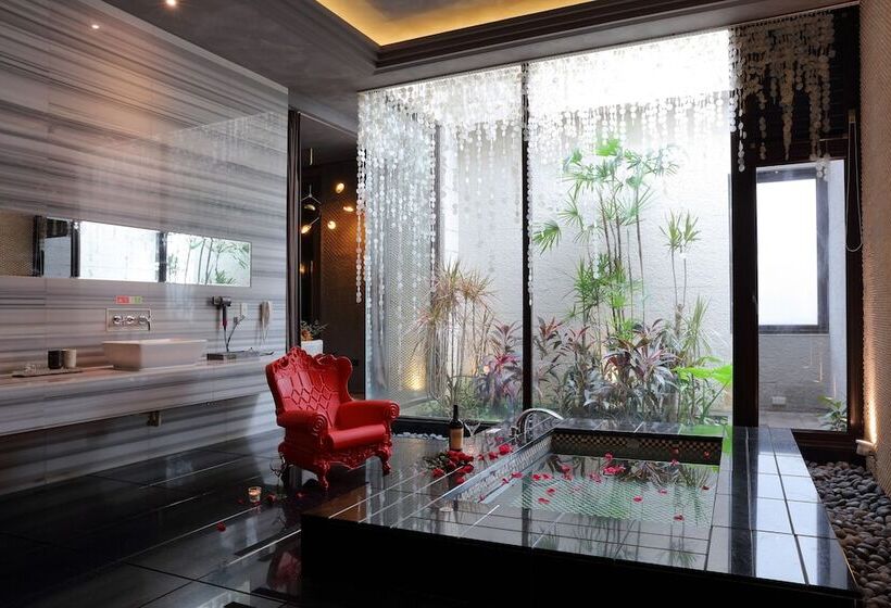 سوییت, Mulan Motel Taipei