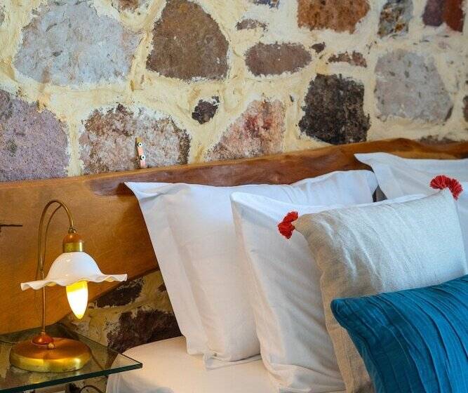 اتاق استاندارد, Cunda Battalos Küçük Otel