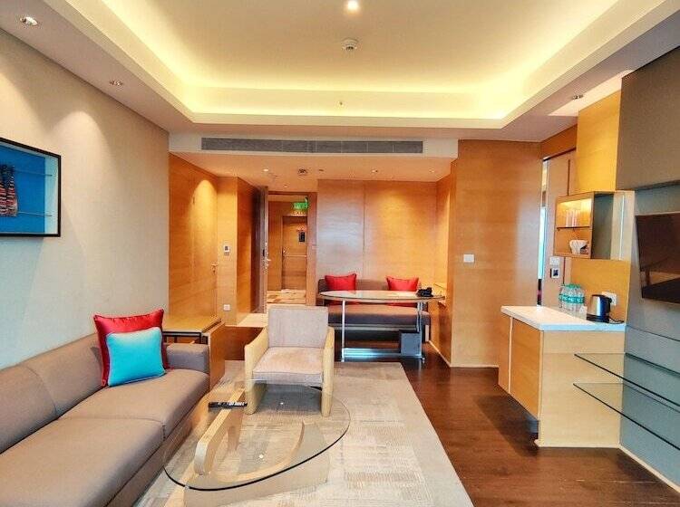 سوییت, Hyatt Regency Chandigarh