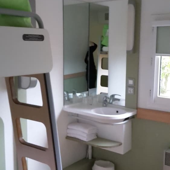 اتاق استاندارد سه نفره, Ibis Budget Bourges