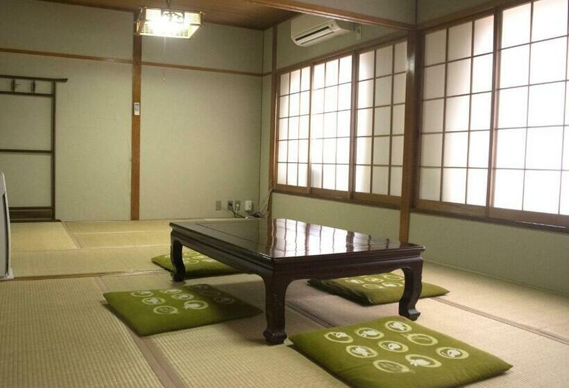 ファミリールーム, Yamabe