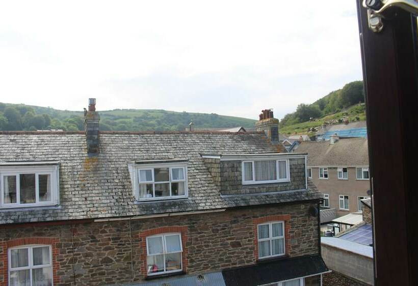 Номер Классика Двуспальная Кровать, Fernleigh Guest House
