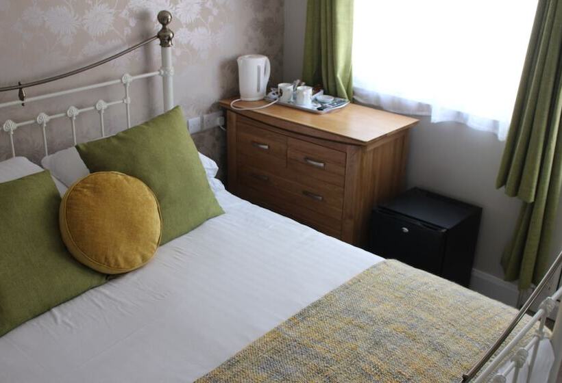 Номер Классика Двуспальная Кровать, Fernleigh Guest House
