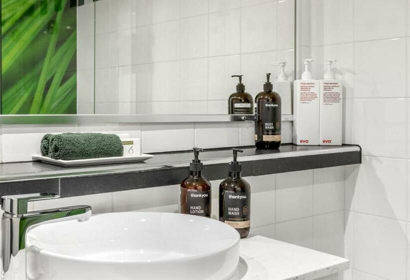 Номер Deluxe Кровать Кинг, Berry Village Boutique Motel