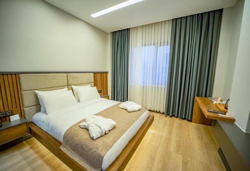 Habitación Estándar Vista Jardín, Aksular