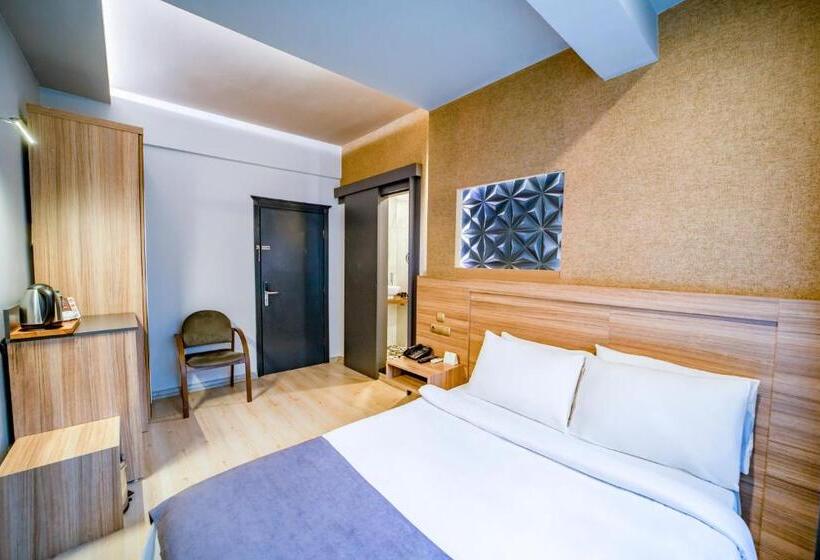 Habitación Estándar Vista Jardín, Aksular