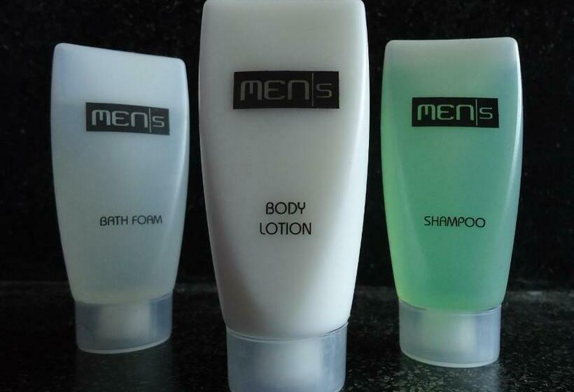 标准间, Men's Resort & Spa