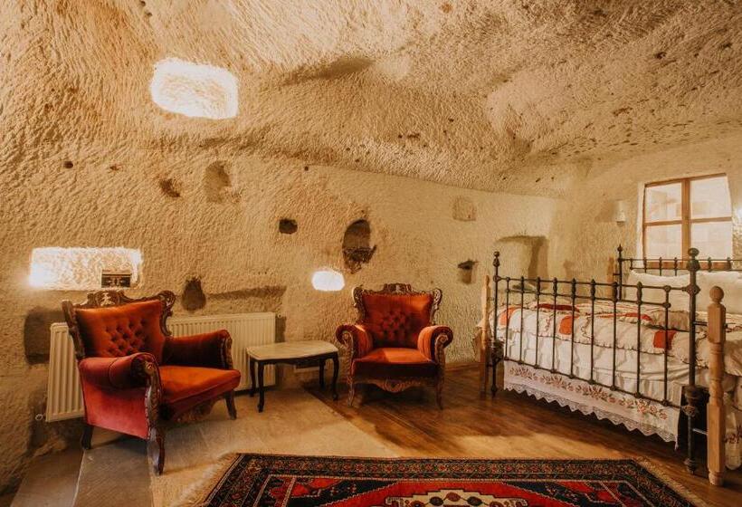 小型套房, Village Cave House