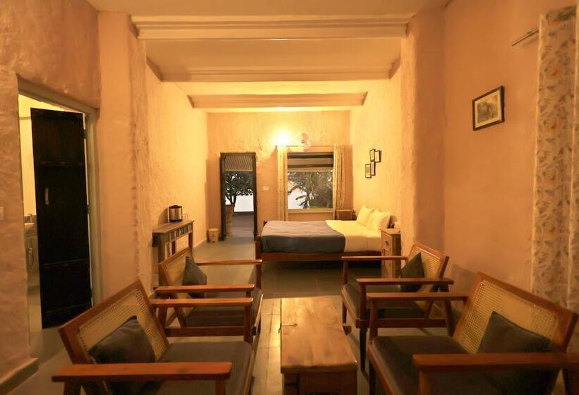 标准间, Pangarh Lake Retreat