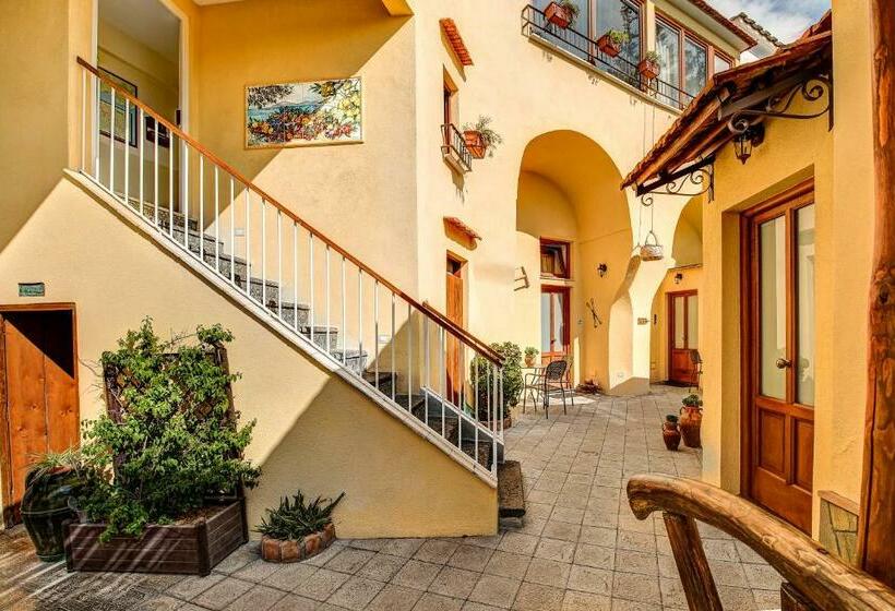 Номер Стандарт Вид на Море, Casa Nannina