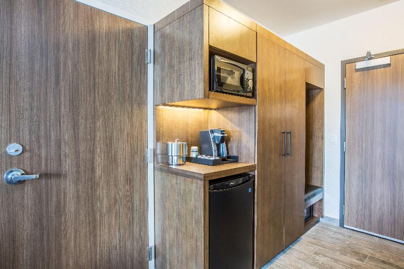 Стандартный Номер Кровать Кинг, Holiday Inn Portland West   Hillsboro, An Ihg