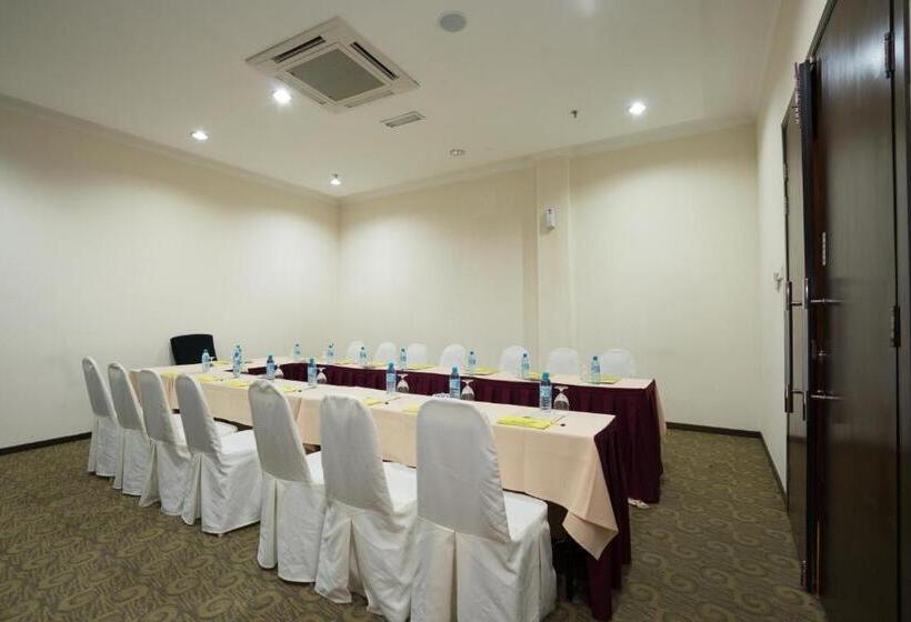 Номер Superior, Th Hotel Kelana Jaya