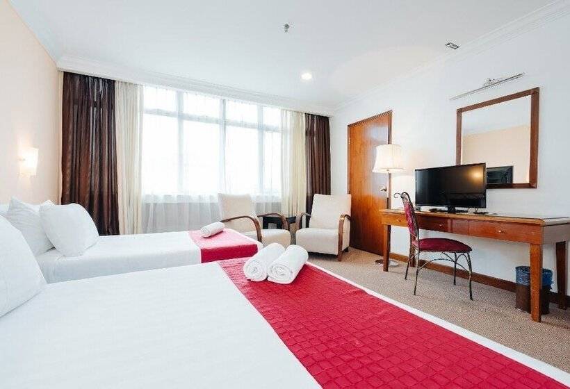 Семейный Номер, Th Hotel Kelana Jaya