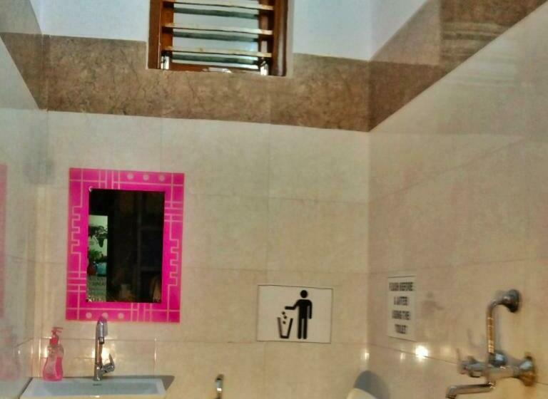 Кровать в Общей Комнате, Taj Backpackers Hostel