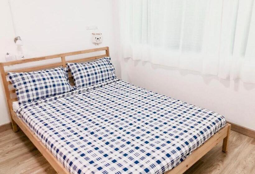 Четырехместный Номер Стандарт, Room Story Hostel