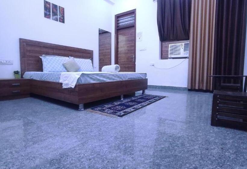 经济房, Taj Street Hostel