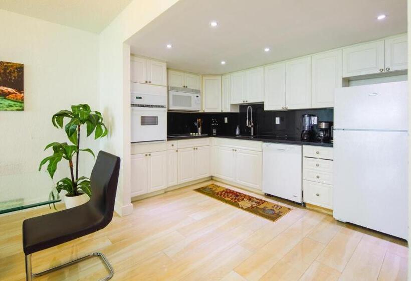 침실 3개 아파트, Sunny Isles Ocean Reserve Condo Apartments