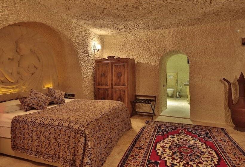 سوئیت با تخت بزرگ, Phocas Cave Suites