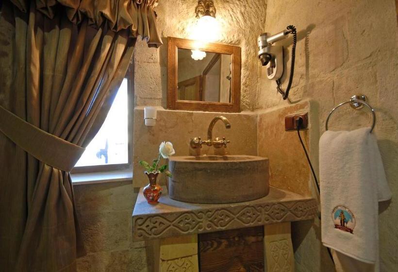 سوییت, Phocas Cave Suites