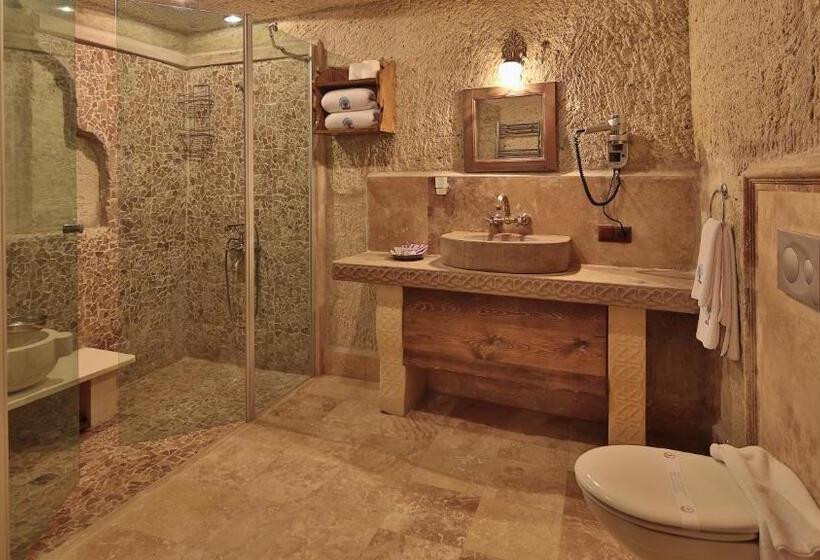 سوییت اجرایی, Phocas Cave Suites