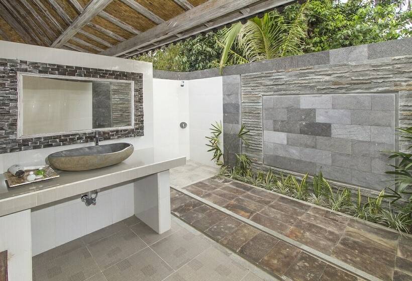 Номер Deluxe Вид на Сад, The Palm Grove Villas
