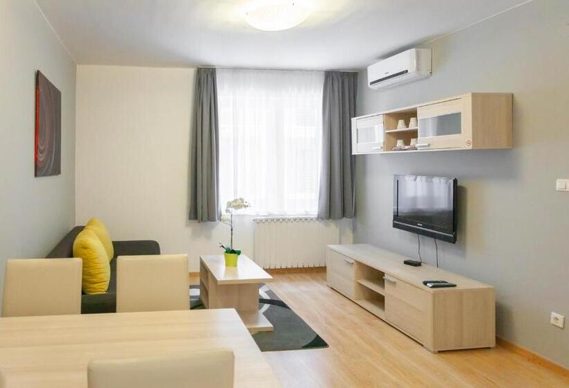 Апартаменты 1 Спальня, Maple Tree Budget Apartments