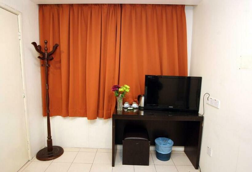 Номер Deluxe, Uptown Kajang