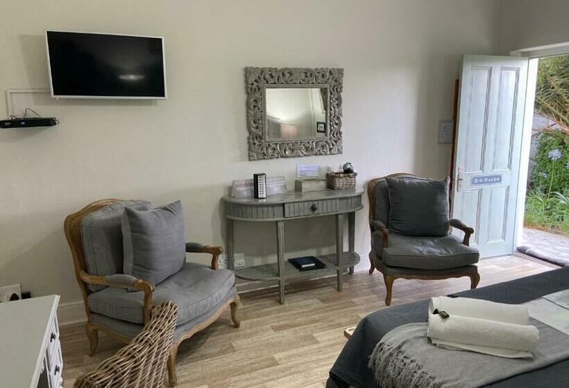 Номер Стандарт, Cape Karoo Guesthouse