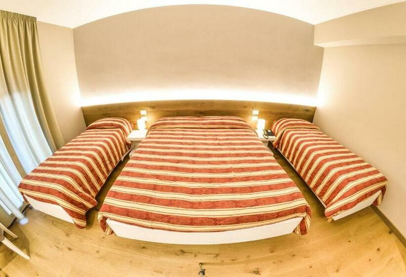 اتاق سوپریور چهار تخته, Grand Hotel Europa Rivisondoli Centro