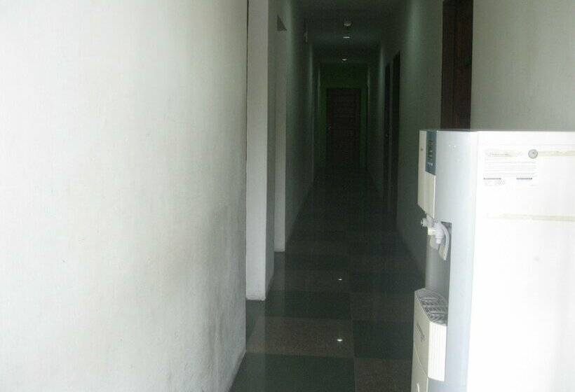اتاق استاندارد, 1 Baron Motel