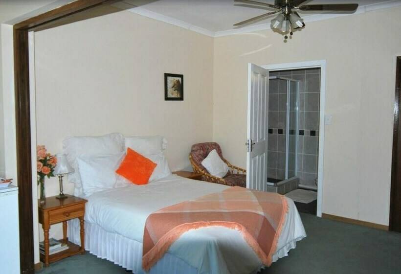 Люкс, Umkomaas Guest House