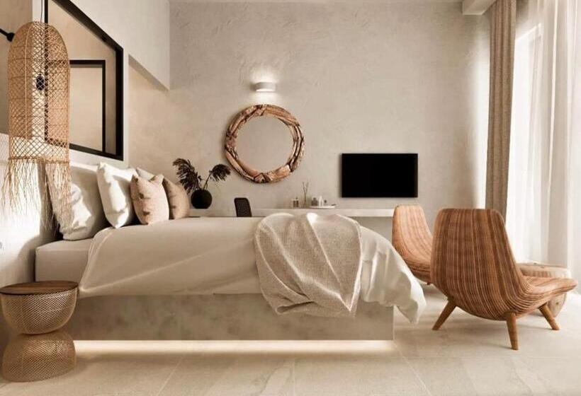 Junior Suite met Uitzicht op Zee, Delfini Beach