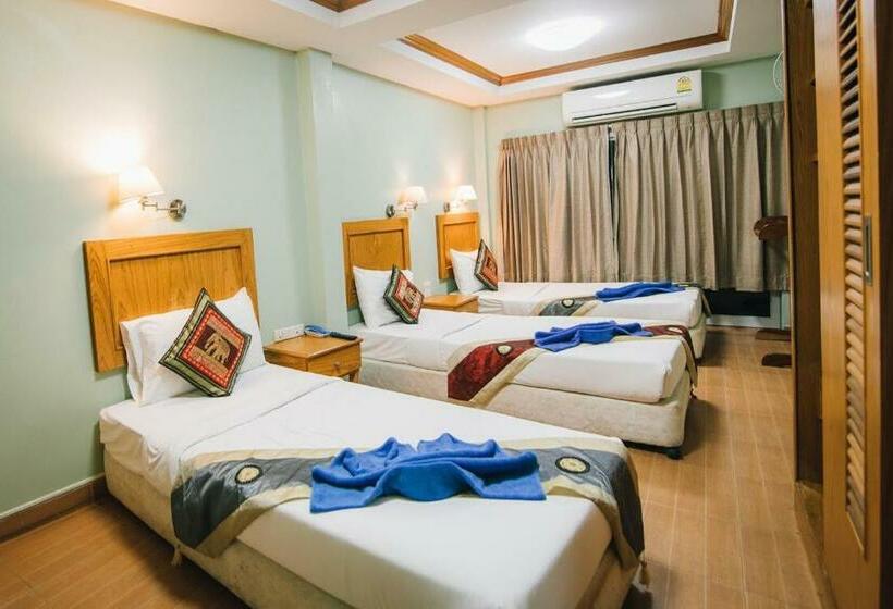 Номер Стандарт Трехместный, Chilli Hotel&restaurant