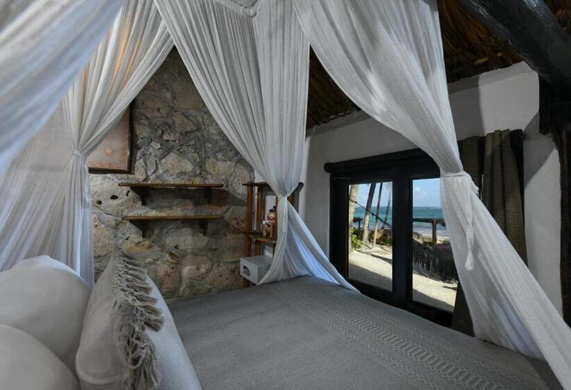 オーシャンビューのスタンダードバンガロー, Diamante K   Inside Tulum National Park