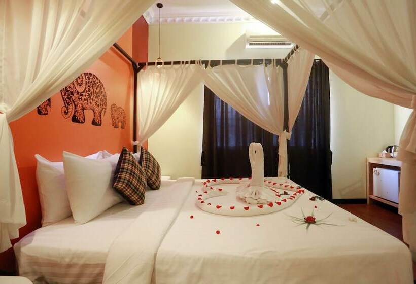 デラックスルーム, Central Indochine D Angkor