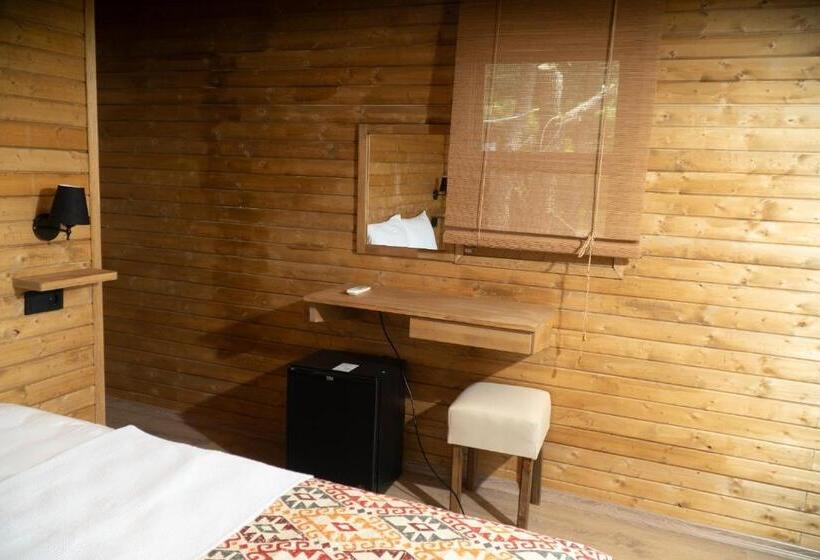 بنجلو قياسى مطل على البحر, Sarı Konak Butik Otel