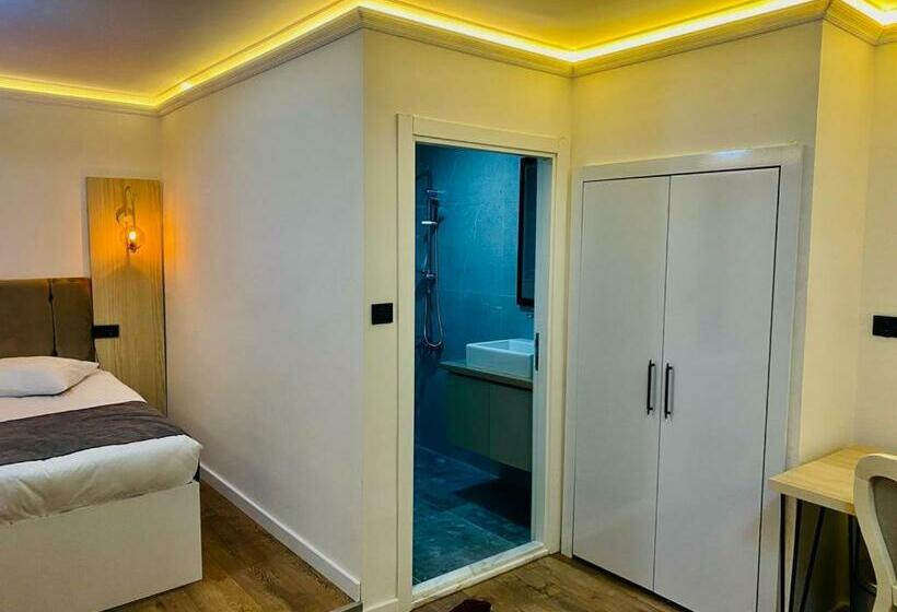 חדר סטנדרט, Golden Life Suite