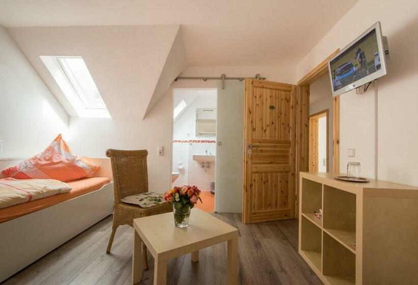 Семейный Номер, Pension Zur Schönen Aussicht