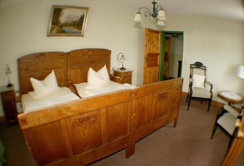 Номер Стандарт, Landgasthof Zur Krummen Linde