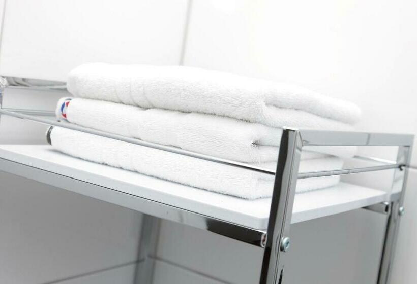 스탠다드 싱글 룸 공동욕실, Pension Arkade Heilbronn