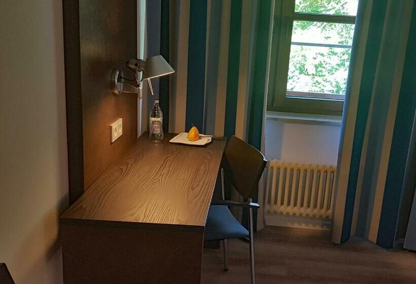Номер Стандарт Индивидуальный, Tagungshaus Wernau