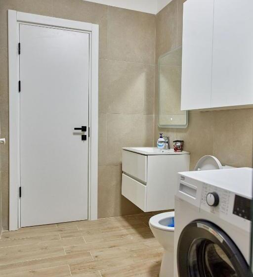 استودیو استاندارد با بالکن, Apartamente By Alz Infinity