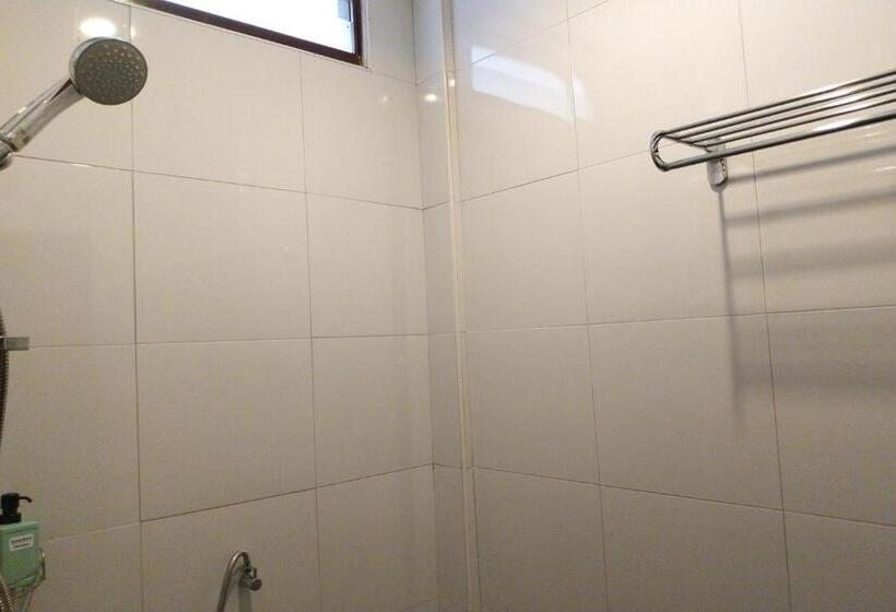 Бунгало Стандарт, Kanchira Resort