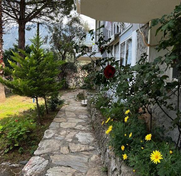 스탠다드 트리플 룸, New Golden Gate Butik Otel