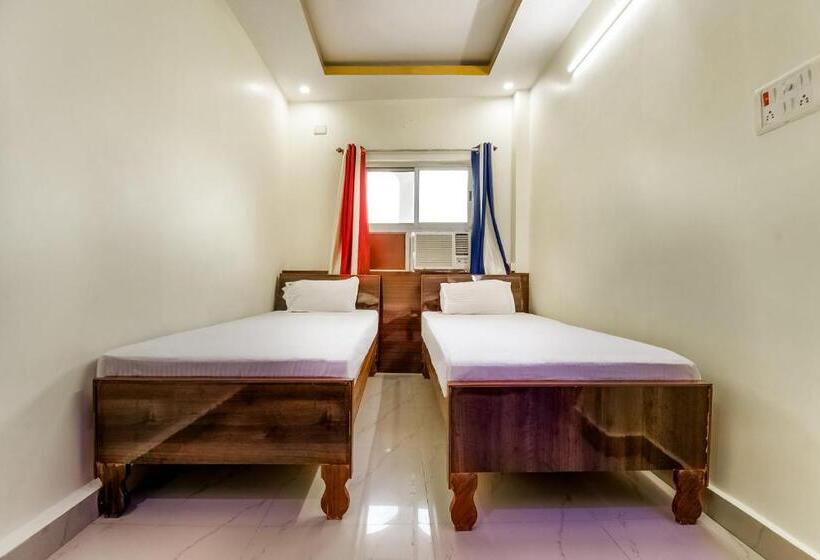اتاق کلاسیک سه تخته, Spot On 81255b Happy Guest House
