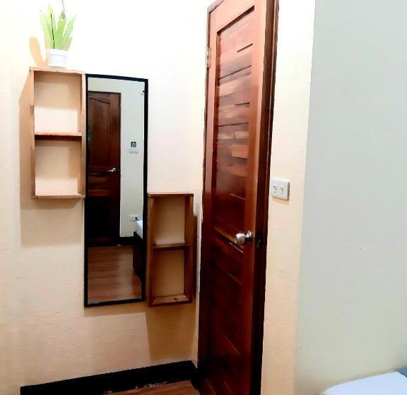 스탠다드 룸, Elisha S Guest House